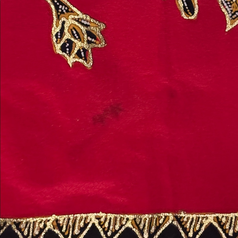42”x40” Red Appliquéd and Painted Scarf - Picture 4 of 6